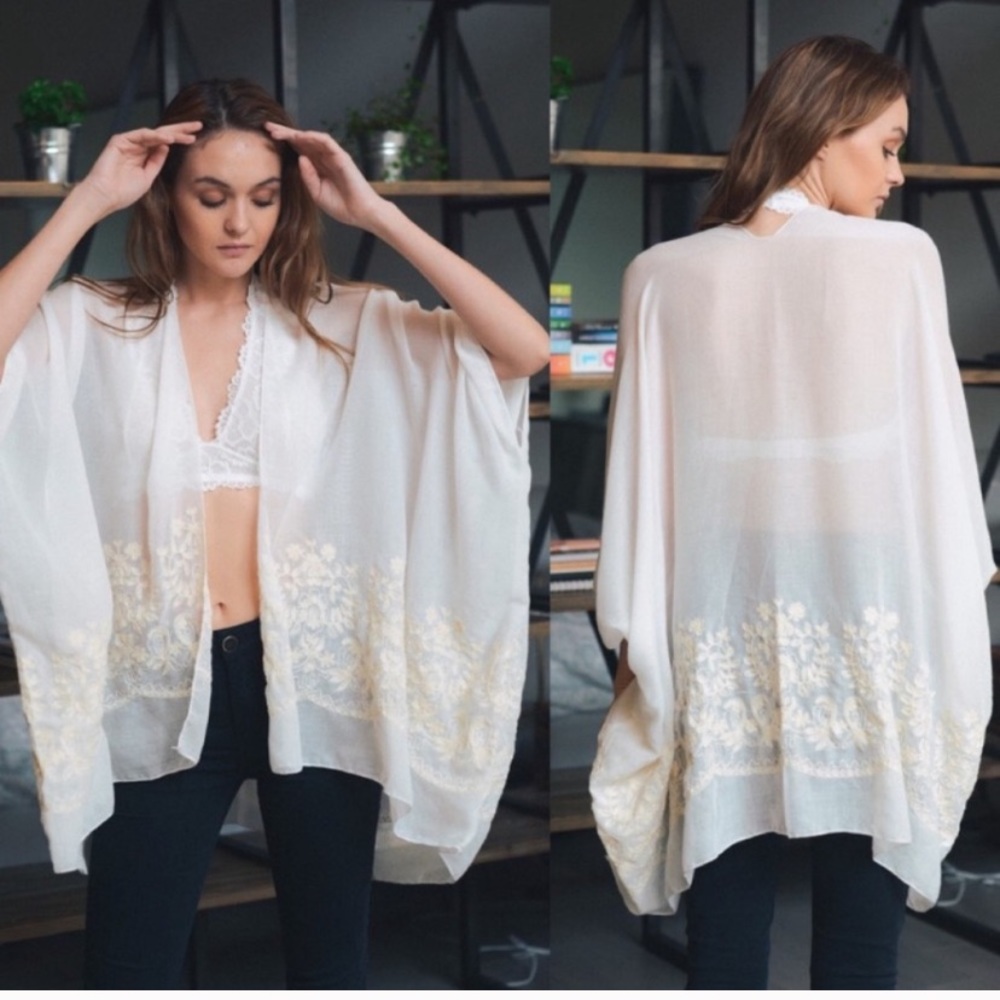 Restocked New Boho Floral Embroidered Kimono - Picture 1 of 8